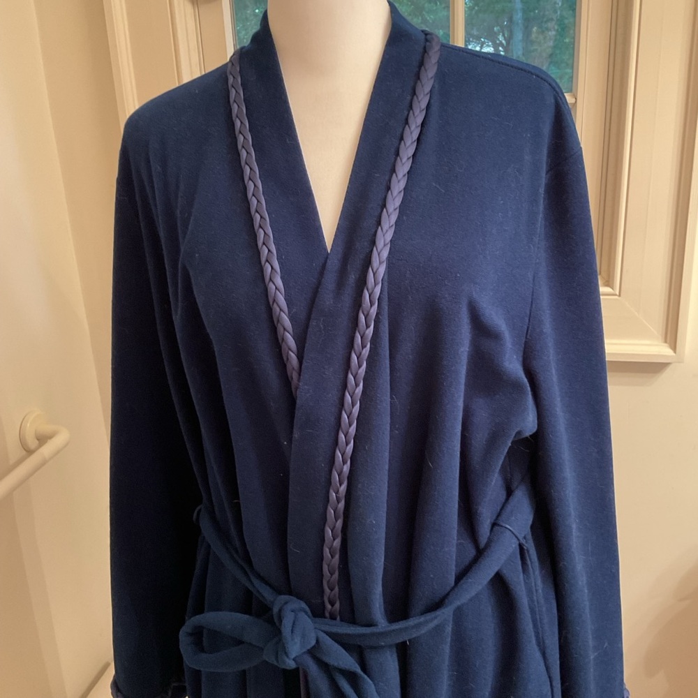 Vanity Fair velour type winter bathrobe
